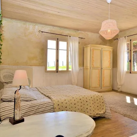 بيت للعطل Mas Des Magnarelles / Uzes / Cevennes