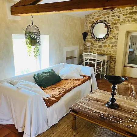 Mas Des Magnarelles / Uzes / Cevennes بيت للعطل