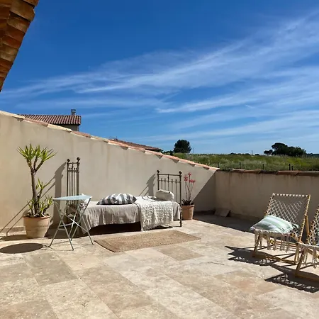 Mas Des Magnarelles / Uzes / Cevennes بيت للعطل *