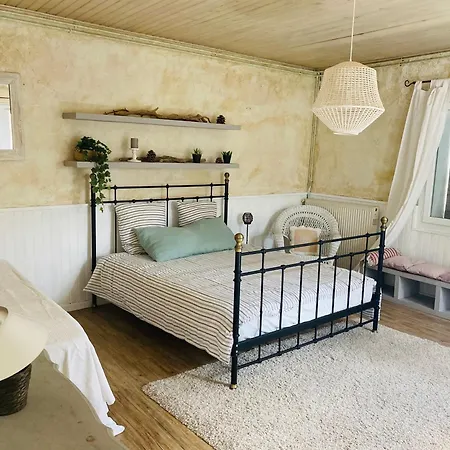 Mas Des Magnarelles / Uzes / Cevennes بيت للعطل *