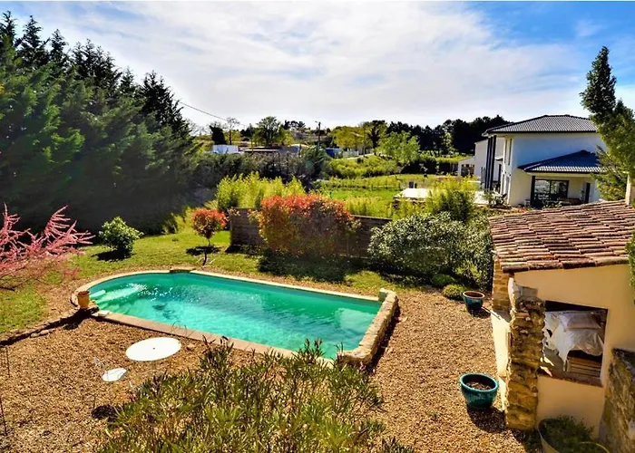 Mas Des Magnarelles / Uzes / Cevennes *