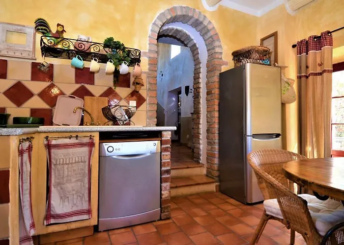 Vakantiehuis Mas Des Magnarelles / Uzes / Cevennes *