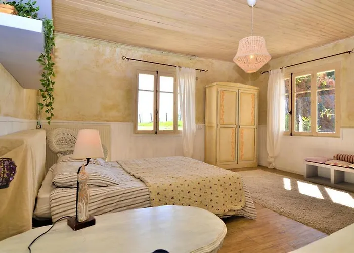 Vakantiehuis Mas Des Magnarelles / Uzes / Cevennes